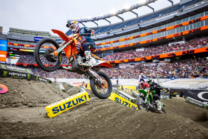 Motocross vs. Enduro: Similarities and differences